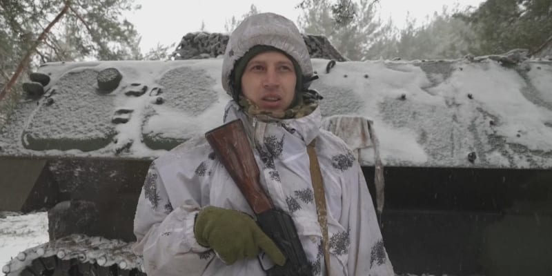 Ukrajinský voják natáčí válku z prvního pohledu.