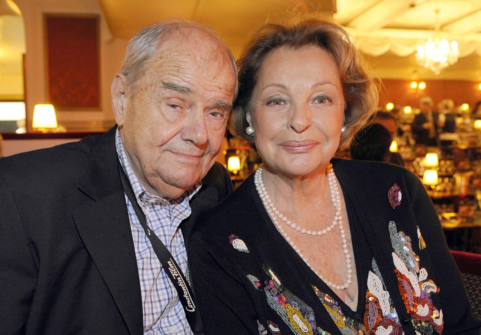 S manželem Walterem Gillerem byla 55 let.