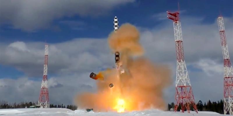 Rusko podniklo neúspěšnou zkoušku mezikontinentální balistické rakety, informuje CNN.