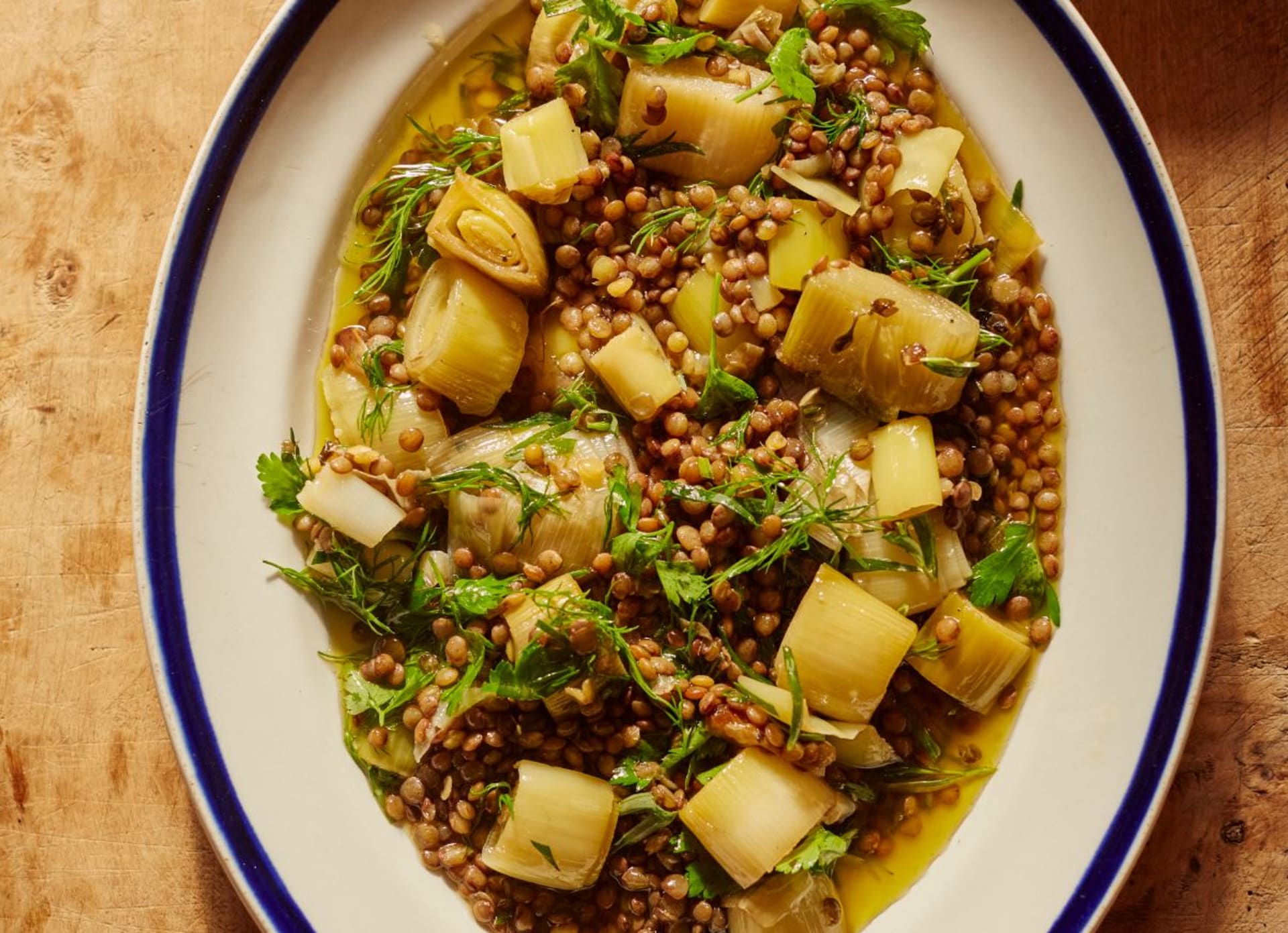 Leek Confit with Puy Lentils and Cream of Shallots, according to Ottolenghi