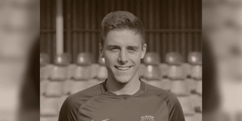 Rodina se loučí s mladým fotbalistou Lehnertem: Bolestný vzkaz a zveřejnění příčiny smrti