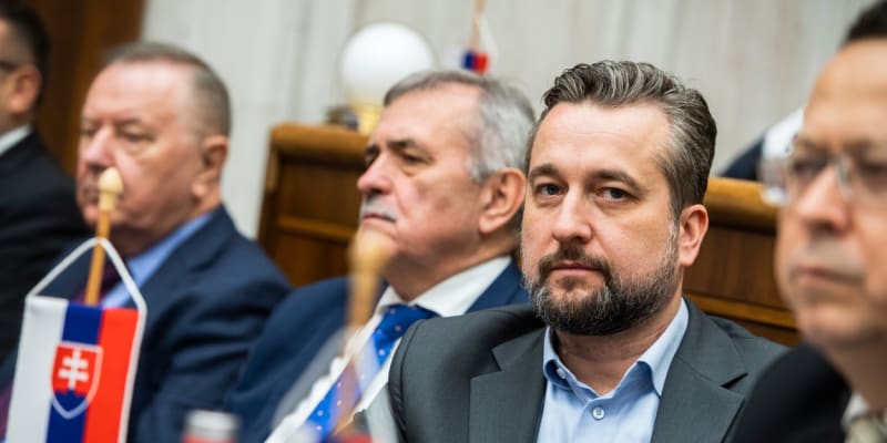 L'uboš Blaha patří k nejvýraznějším, ale i nejkontroverznějším slovenským politikům.