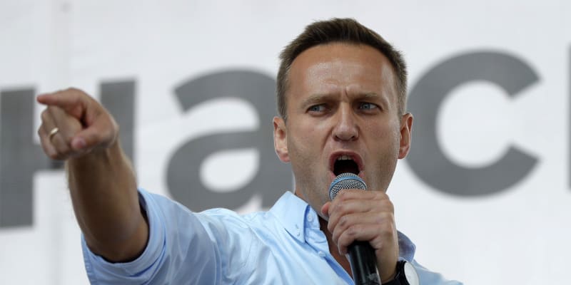 Ruský opoziční lídr Alexej Navalnyj představil plán na ukončení války na Ukrajině.