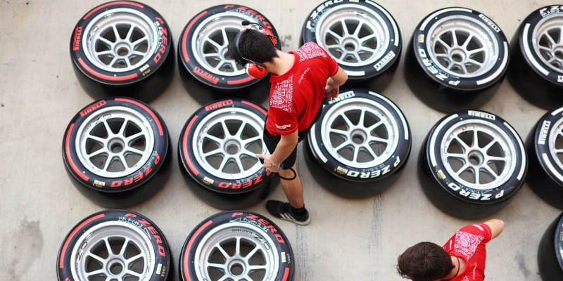 Společnost Pirelli nyní vyvíjí nové pneumatiky, které by se měly obejít bez zahřívacích přikrývek.