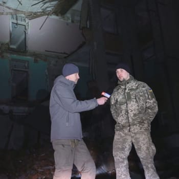 Z Bachmutu nezbylo skoro nic, stalo se z něj město mrtvých duší. Vedoucímu zahraniční redakce CNN Prima NEWS Matyáši Zrnovi to řekl ukrajinský voják Viktor.