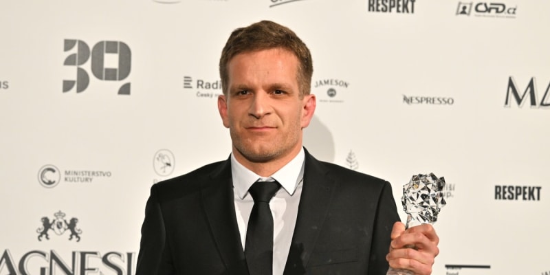 Producent Jan Macola převzal cenu pro nejlepší film za snímek Il Boemo.