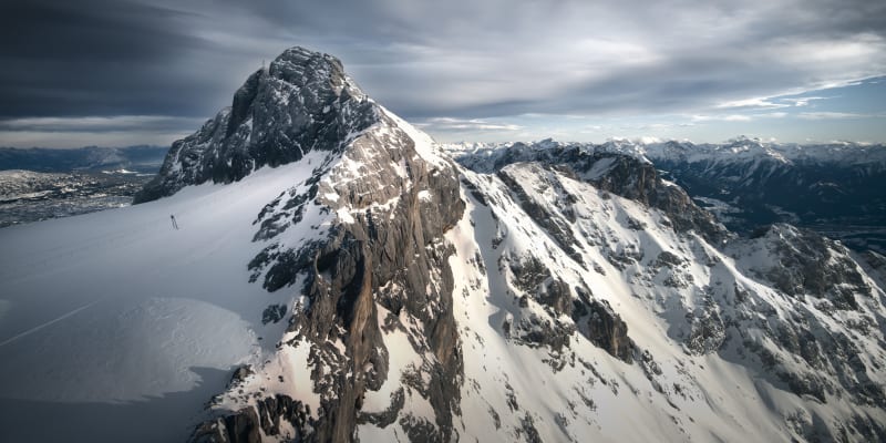 Na nejvyšší hoře Štýrska a Horního Rakouska budete mít pocit, že jste se ocitli na vrcholu světa.