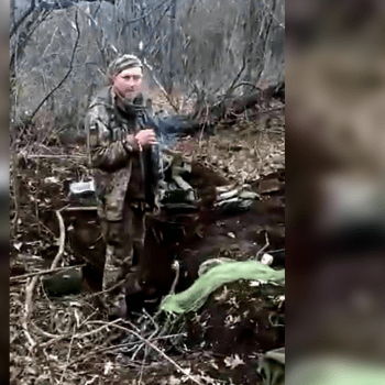 Zajatého ukrajinského vojáka měli Rusové popravit poté, co zvolal „Sláva Ukrajině“