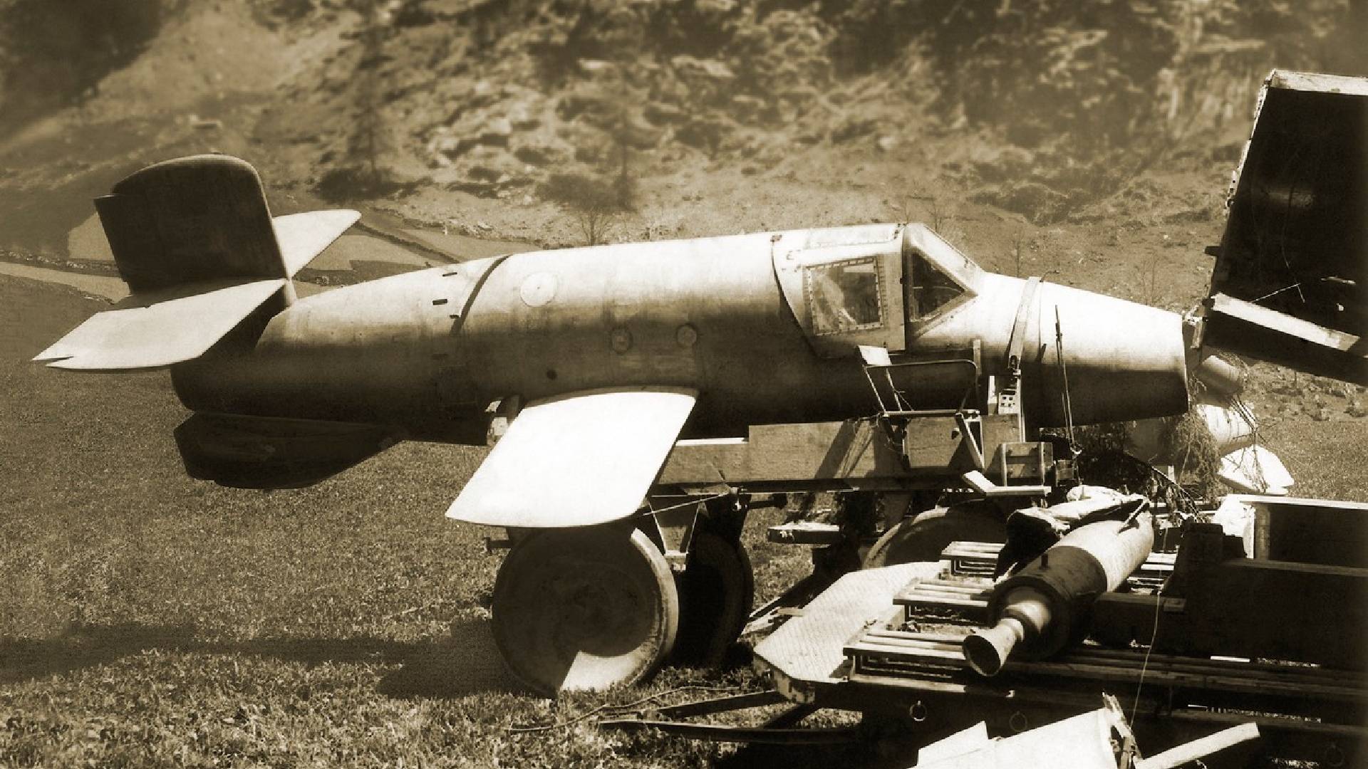 Jeden z dochovaných raketových letounů Bachem Ba 349 Natter