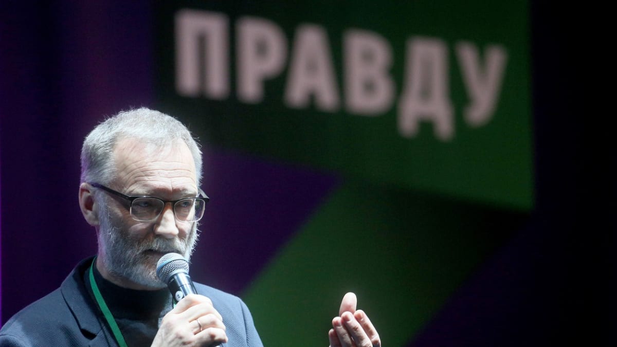 Ruský politolog Sergei Mikheyev kritizoval pomalý ruský postup na Ukrajině.