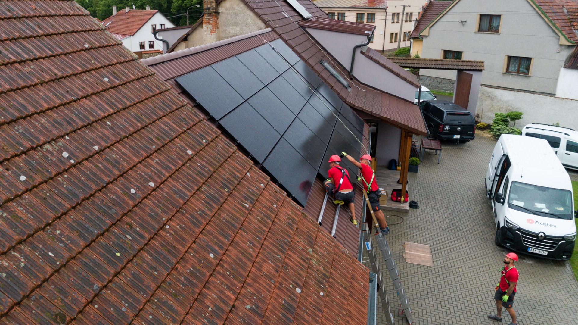 Fotovoltaický boom v Česku neustává.