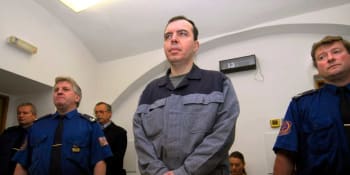 Máš smůlu, umřeš. Nejzkušenější vězeň v Česku Vocásek vraždil nožem, kladivem i půllitrem