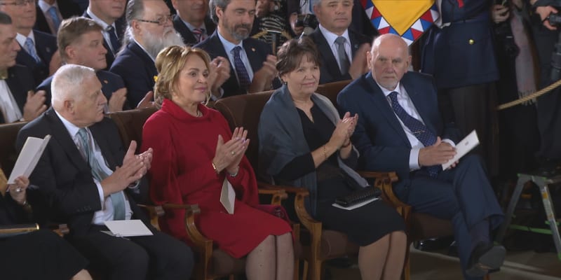 Václav Klaus, Dagmar Havlová a manželé Rychetští na inauguraci