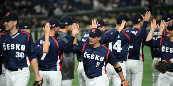 Češi zažívají baseballové Nagano. Tým amatérů na elitním turnaji porazil Čínu, sní o postupu