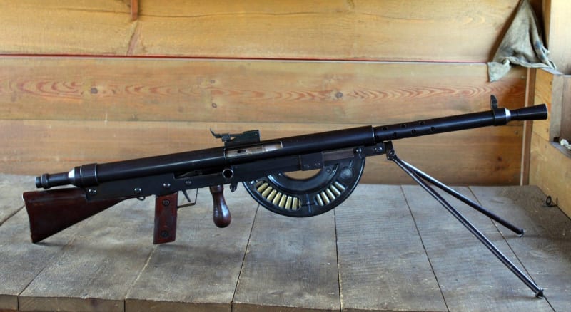 Francouzský lehký kulomet Fusil Mitrailleur M 15 - Chauchat používaný československými legionáři