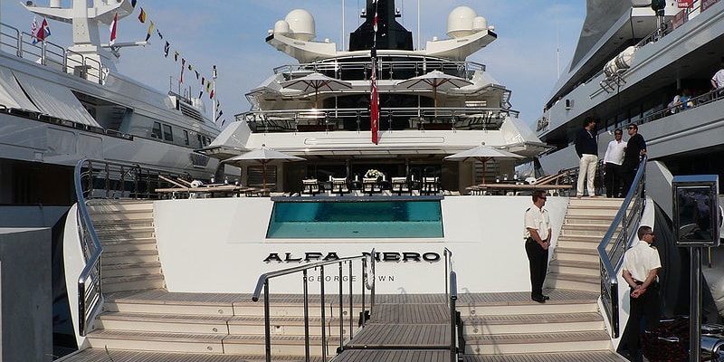 Jachta Alfa Nero v roce 2014 na Korsice