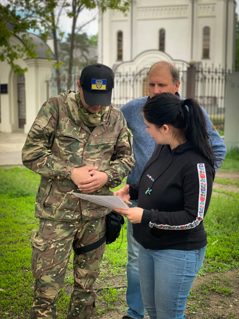 Dobrovolníci z českého projektu Mise Ukrajina navštívili Charkov. Snímek z května 2022.
