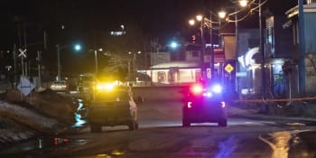 Tragédie v  Québecu. Skupinu chodců smetl pick-up, zabil dva lidi, devět zranil   