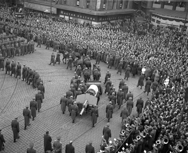 Pohřeb Klementa Gottwalda 19. března 1953