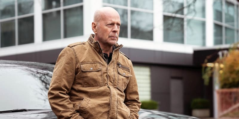 Bruce Willis ve většině filmech ztvárnil akčního hrdinu.