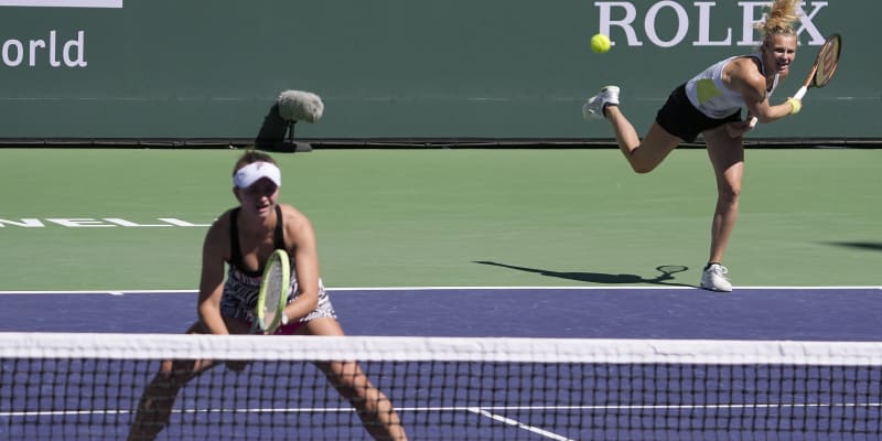 Krejčíková se Siniakovou porazily ve finále turnaje v Indian Wells protivnice z brazilsko-německého páru. (18. 3. 2023).