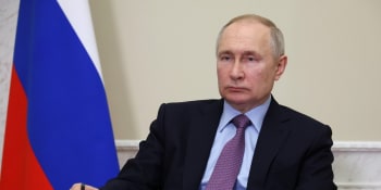 Putinovi hrozí vojenská vzpoura s katastrofálními následky pro Rusko, říká jeho bývalý velitel
