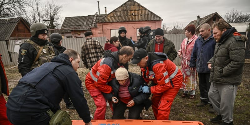 Rusové ostřelovali Kramatorsk. Zasáhli park a pohřebnictví, poškodili asi deset domů. (18. 3. 2023) 