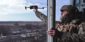 Exkluzivní pohled do Časiv Jaru: Štáb CNN Prima NEWS natáčel akci Ukrajinců s drony