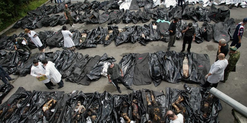Při útoku v Beslanu zemřelo 334 lidí
