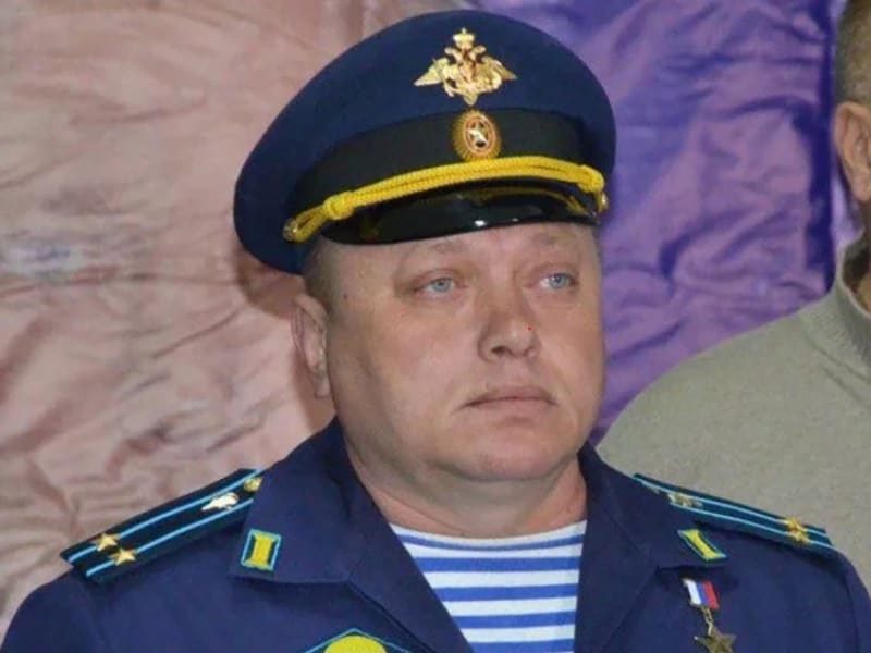 Zemřel Ukrajinci nenáviděný ruský podplukovník Dmitrij Lisickij