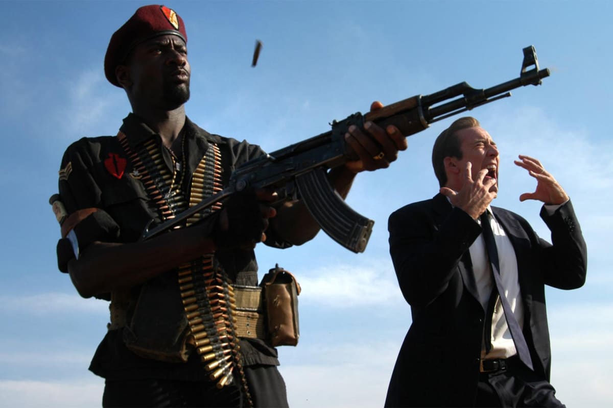 V ilegálním byznysu se zbraněmi v afrických válečných konfliktech a také životě Viktora Buta našel zdroj inspirace třeba film Obchodník se smrtí.