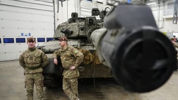 Zlom ve válce? Západní tanky už jsou na Ukrajině. Ruské stroje nemají šanci, tvrdí experti