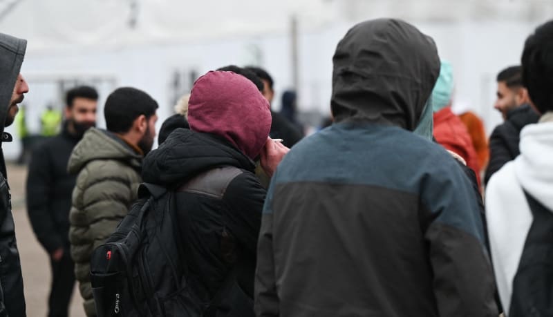Do Evropy přichází více migrantů než loni.