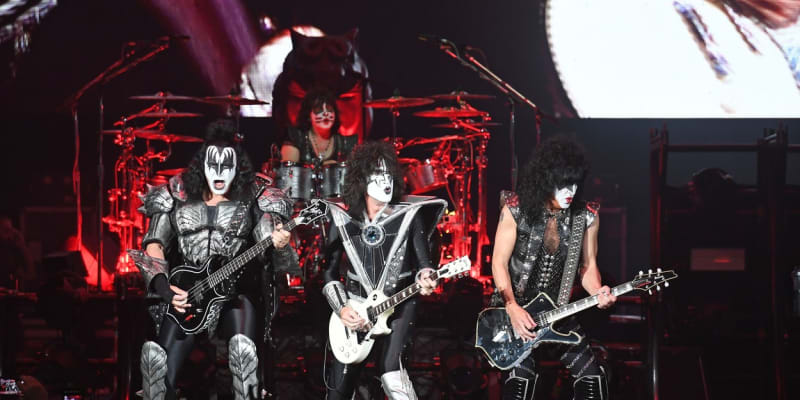 Kapela Kiss jede své poslední turné. Po padesáti letech si rockeři uvědomili, že nic nejde dělat do nekonečna.