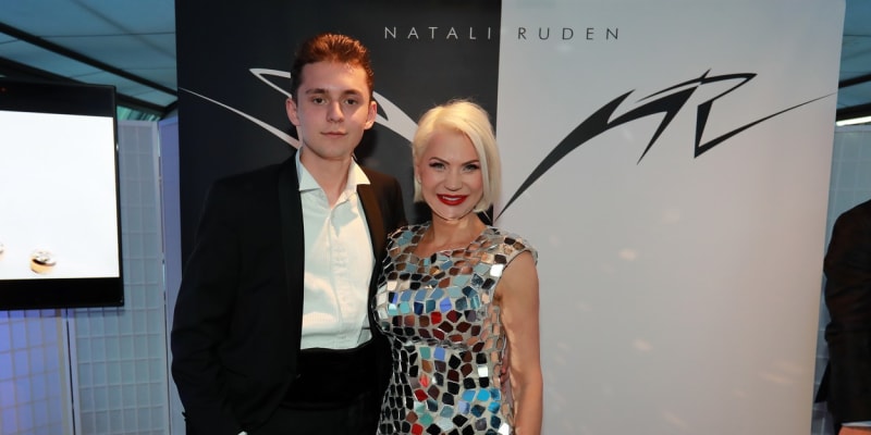 Módní návrhářka Natali Ruden se synem Filipem