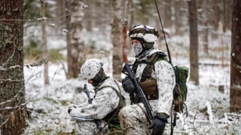Rusů se nebojíme. Nikdo si netroufne zkoušet s námi bojovat v lese, říká Fin o vstupu do NATO