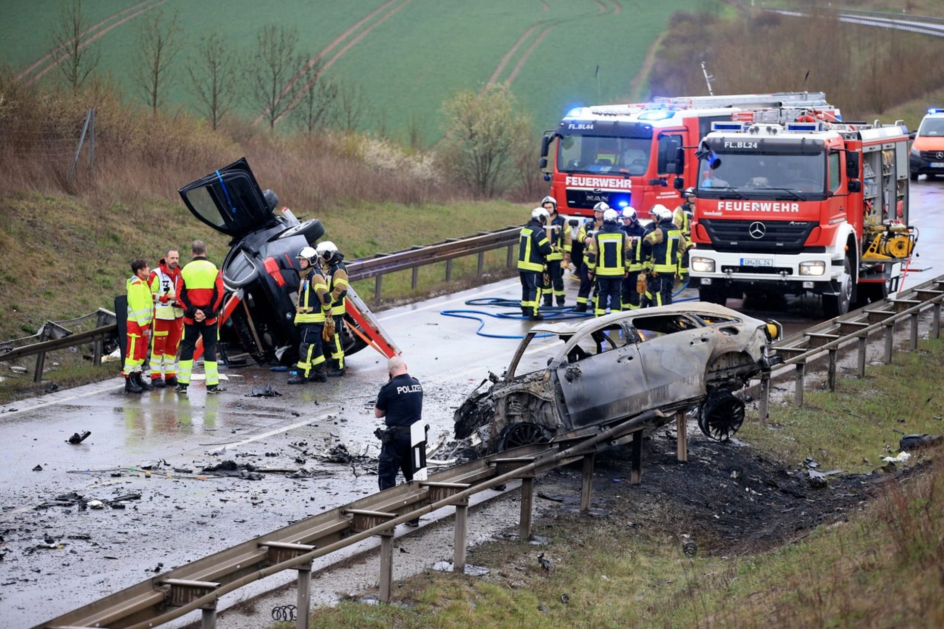 Těžká dopravní nehoda si v německém Durynsku vyžádala sedm životů