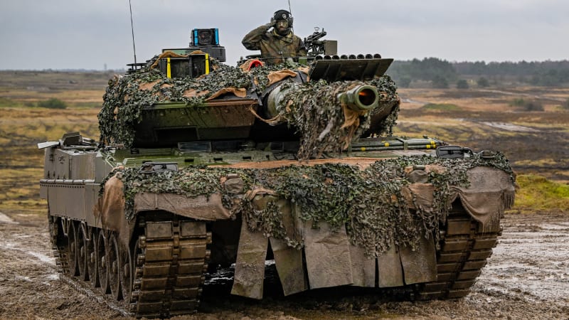 Tanků Leopard mají Finové stovky kusů