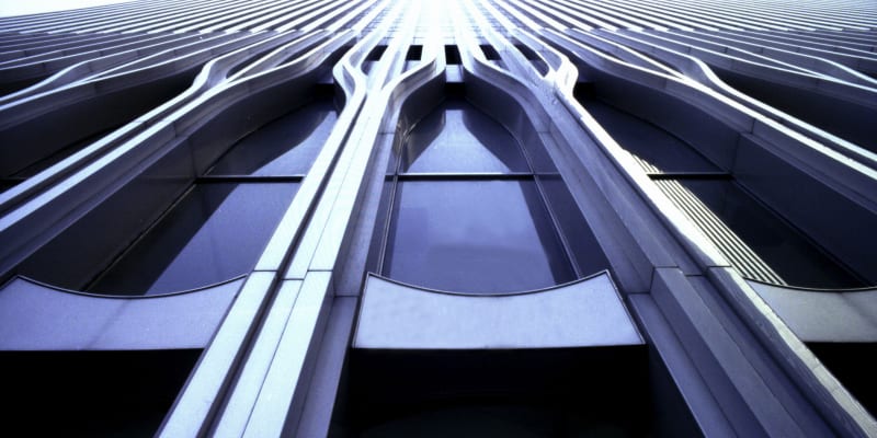 Některé prvky WTC nezapřely inspiraci islámskou architekturou.