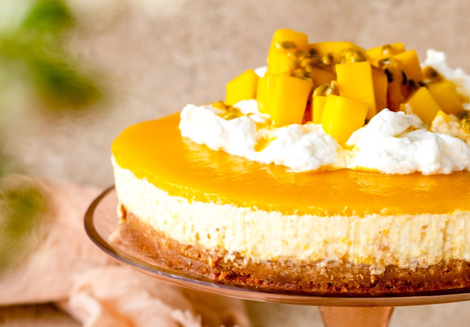 Pečený mango-marakujový cheesecake – podrobný recept krok za krokem