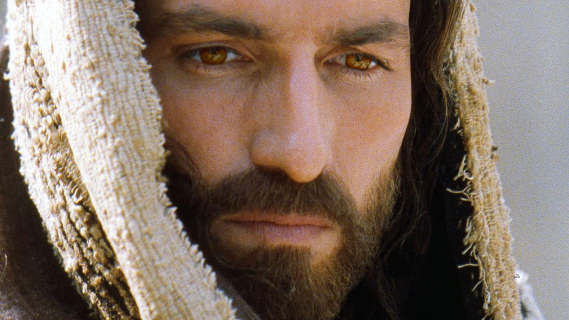 James Caviezel jako Ježíš ve filmu Umučení Krista