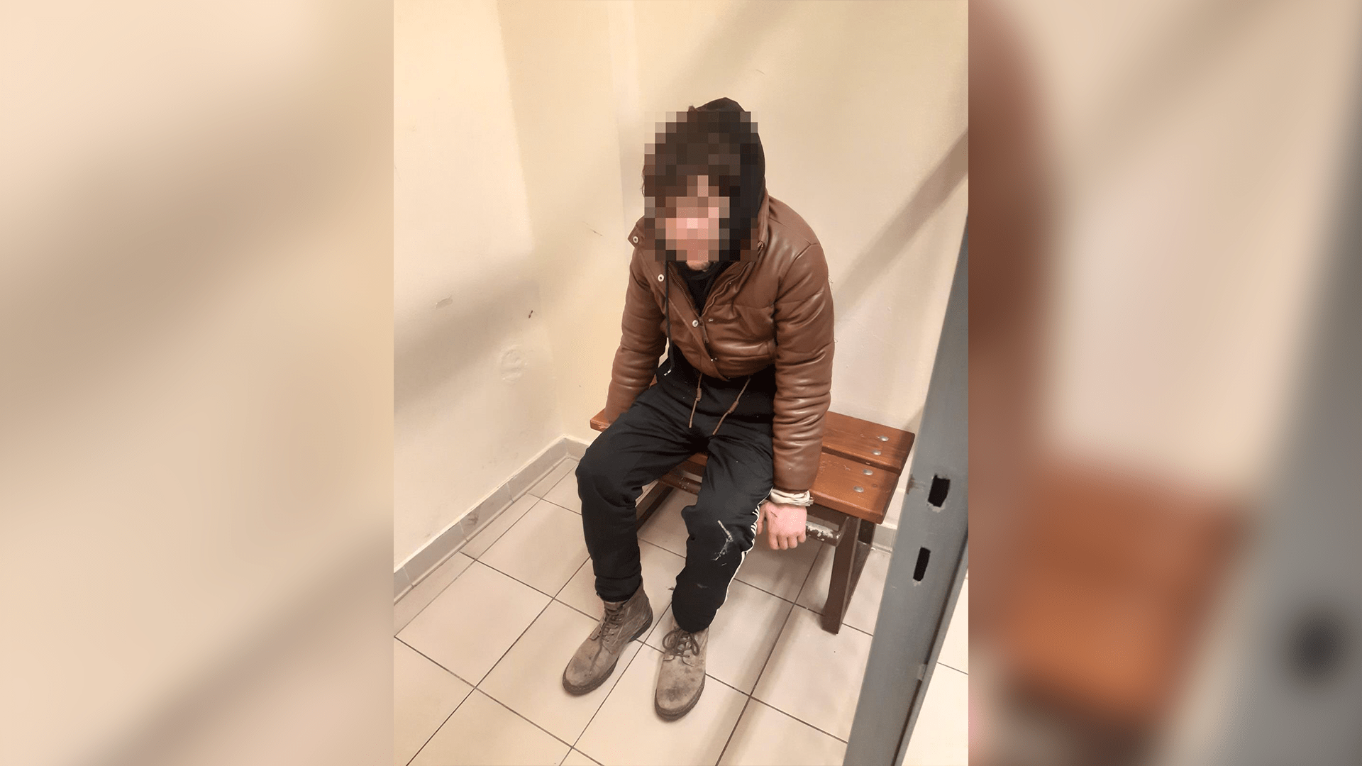 Třiadvacetiletý agresor napadl v Praze pět žen a dvě děti.