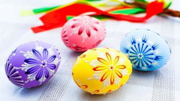 Velikonoce jsou letos brzy. Svátky jara začínají už v březnu a pomlázka vychází na apríl