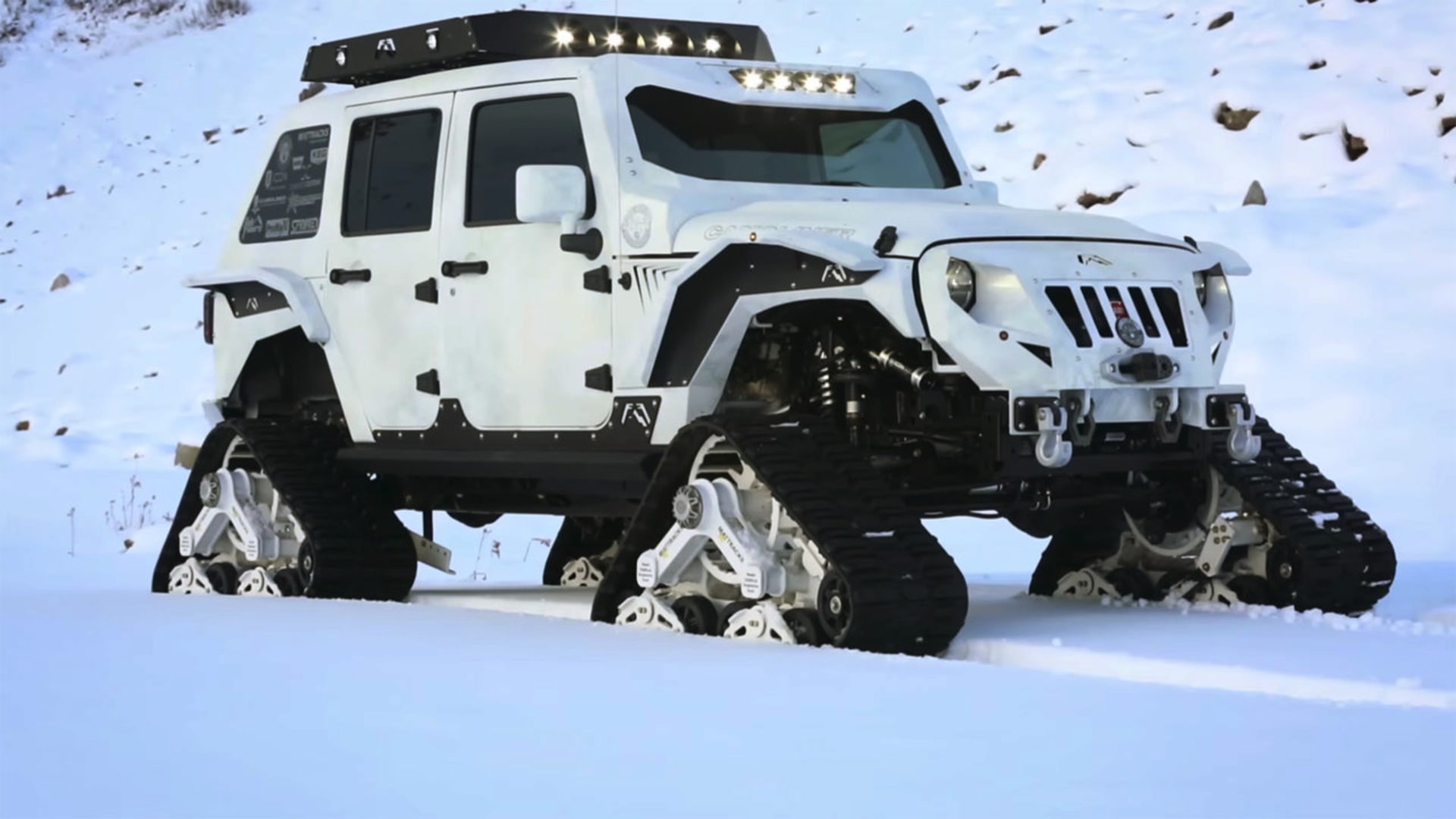 Sněžný Jeep nese jméno Arctic Frog.