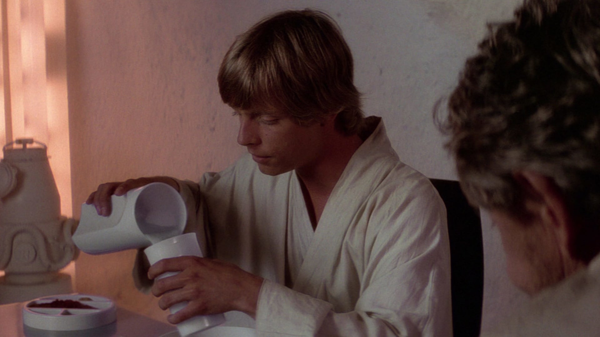 Mladý Luke Skywalker čerpal sílu z modrého mléka