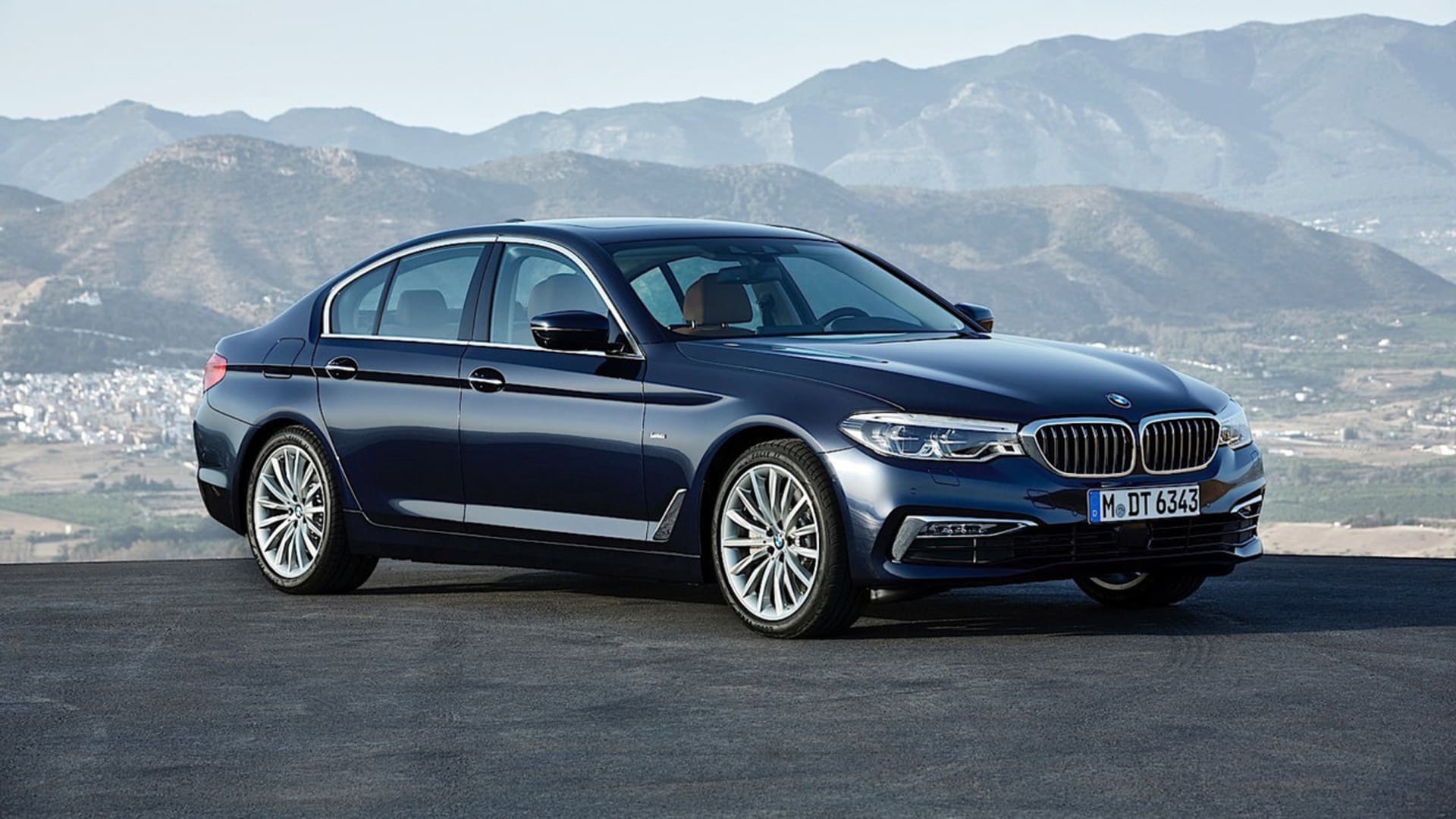 Nová generace BMW řady 5 má označení G30.