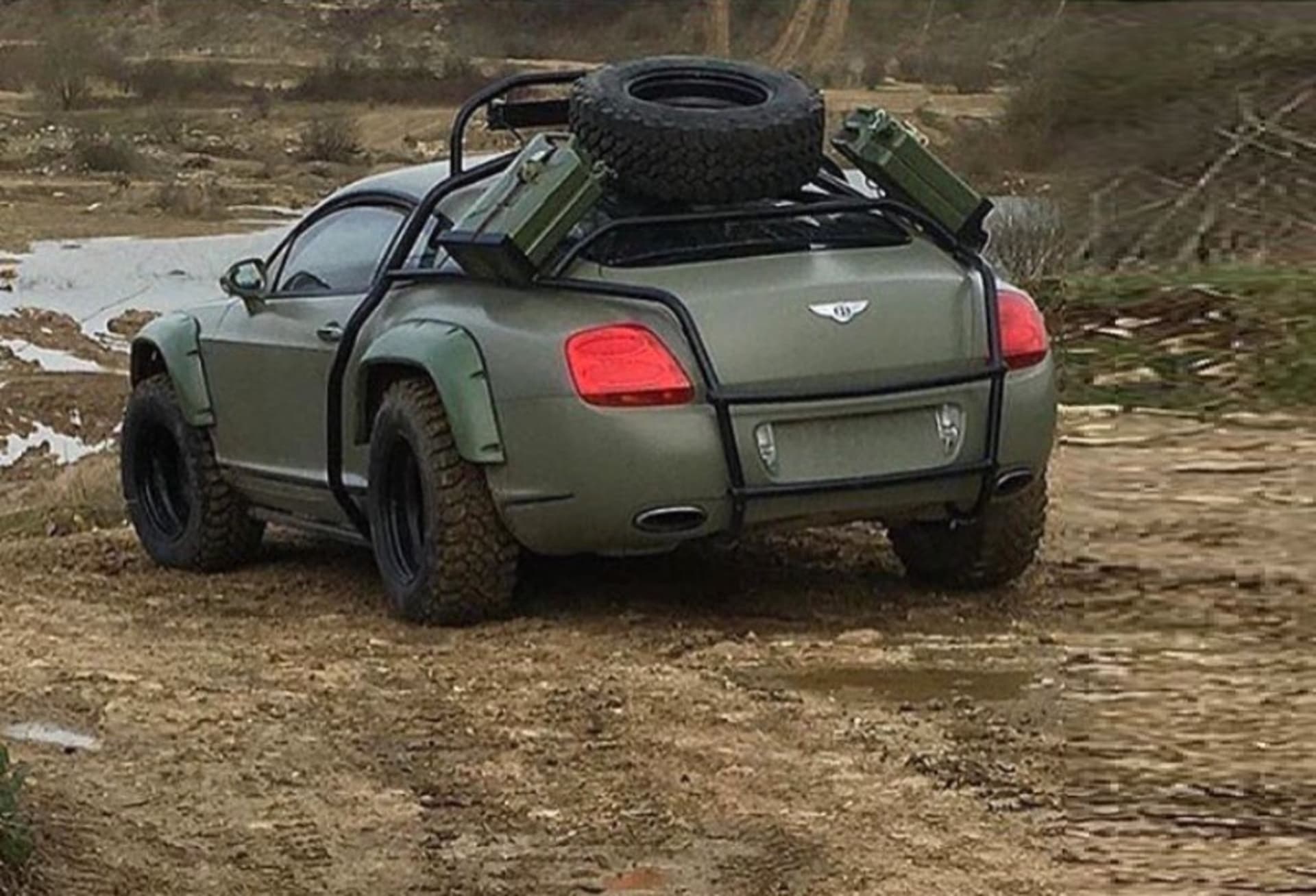 Bentley Continetal GT jako bitevní bestie
