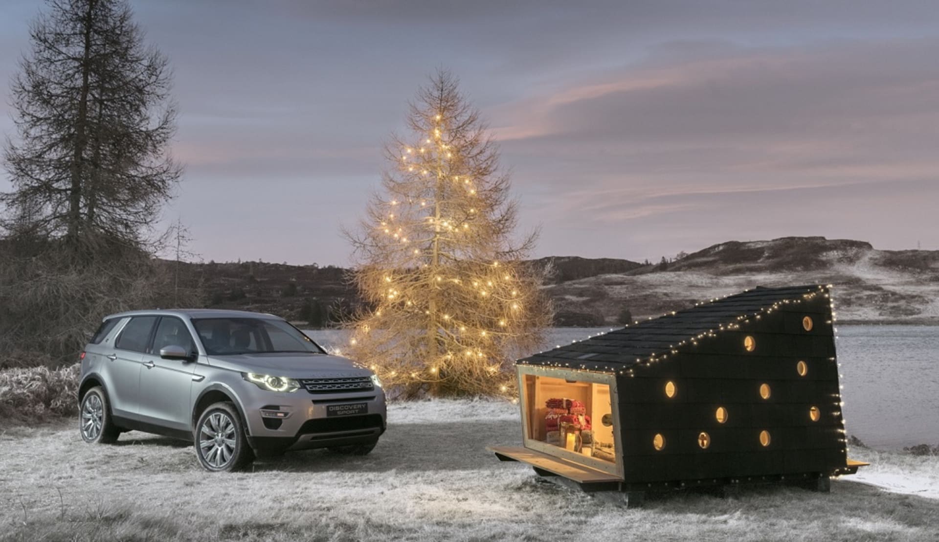 Parádní mobilní chata od Land Roveru se vejde do kufru