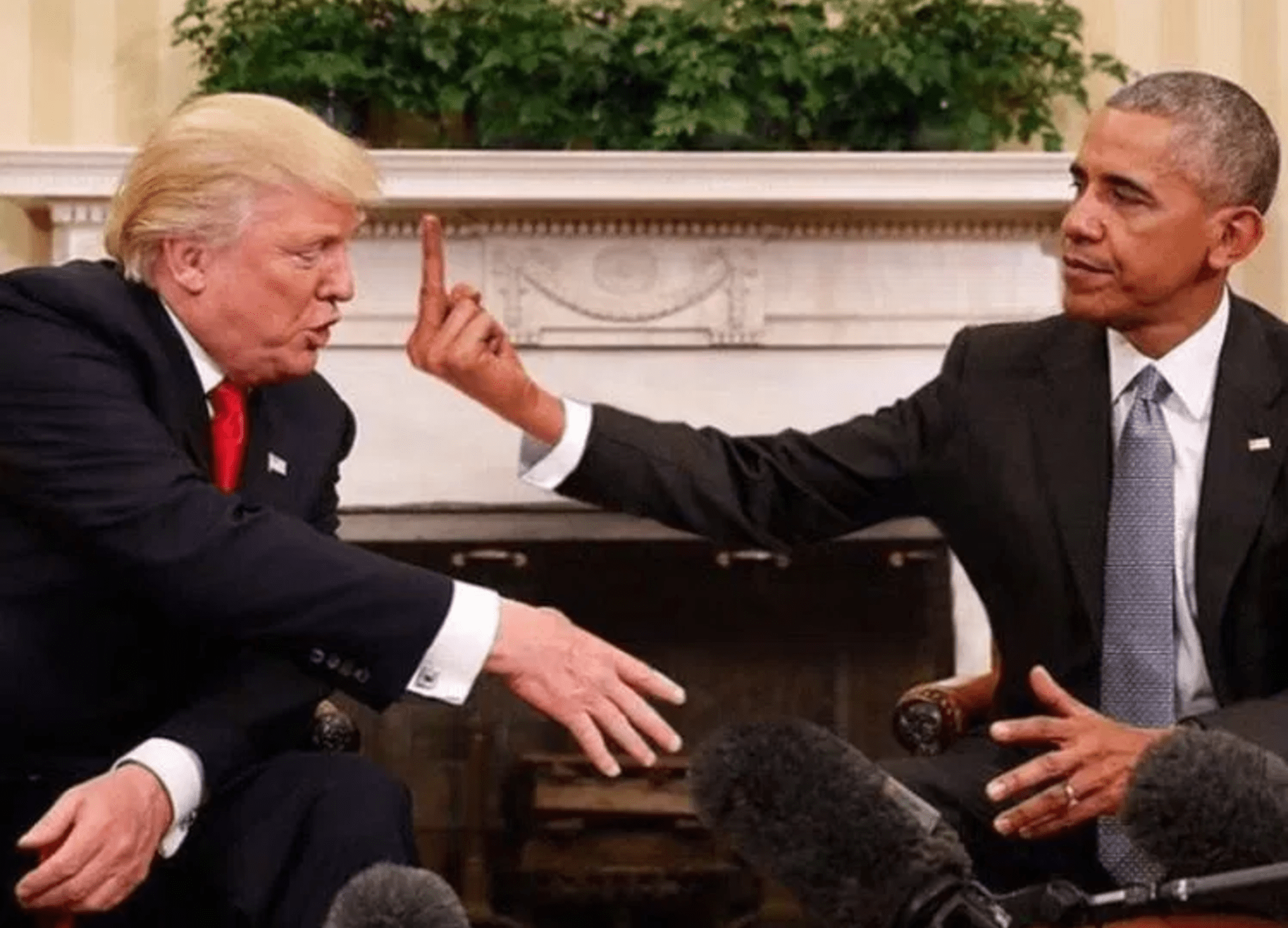 Trump a Obama uprostřed photoshopové bitvy