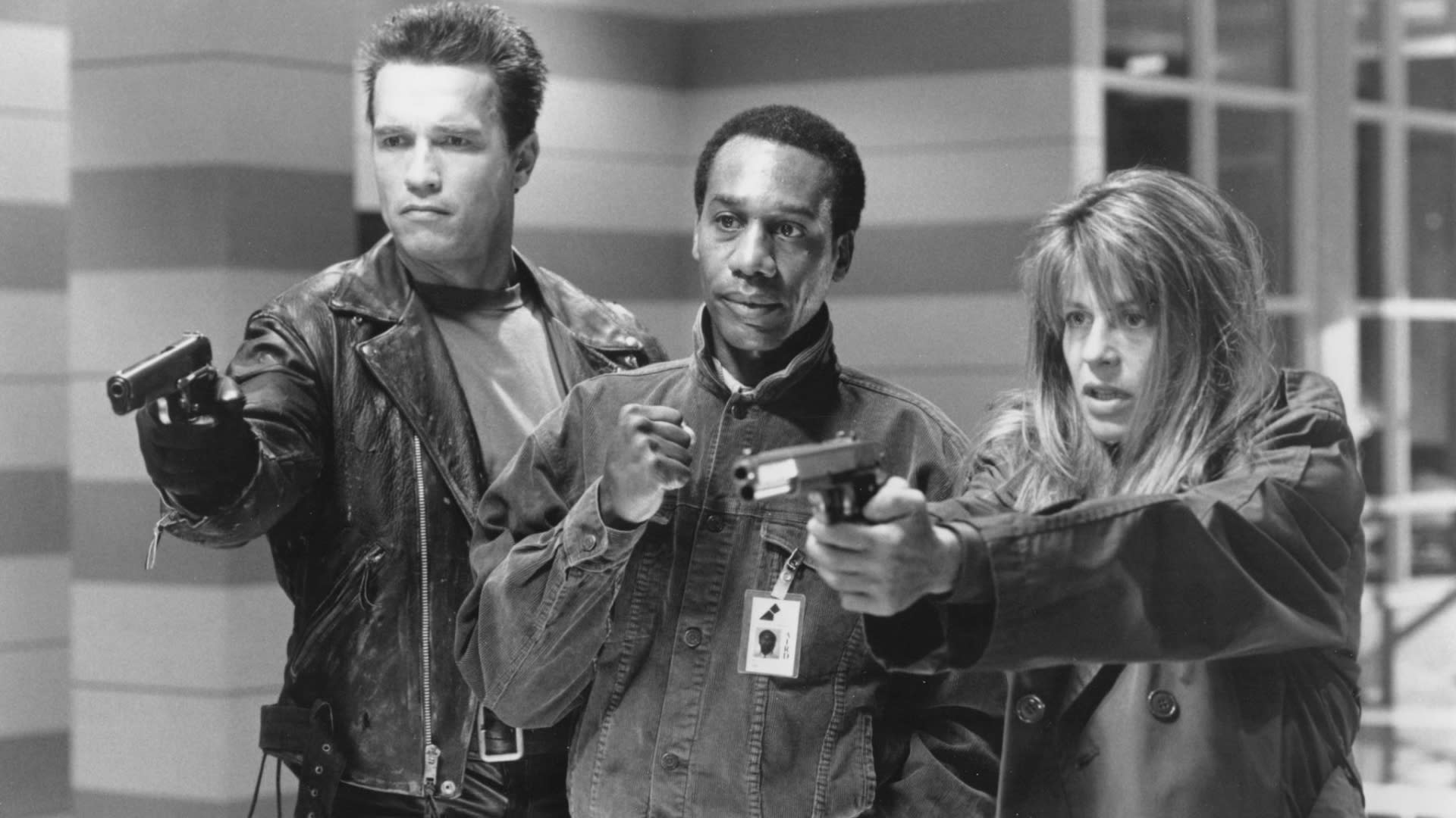 Arnold Schwarzenegger, Joe Morton a Linda Hamilton ve sci-fi Terminátor 2: Den zúčtování